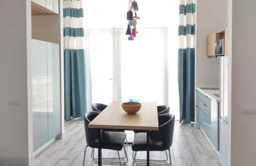 Imeritinskaya Lowland Apartment | Happy Place apartments Motion