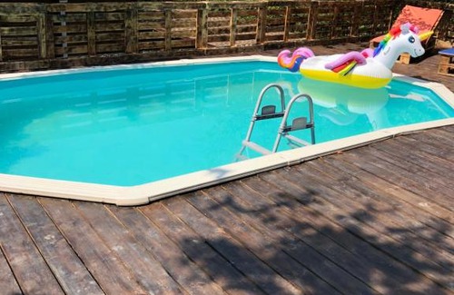 Vardane House | HappyWood