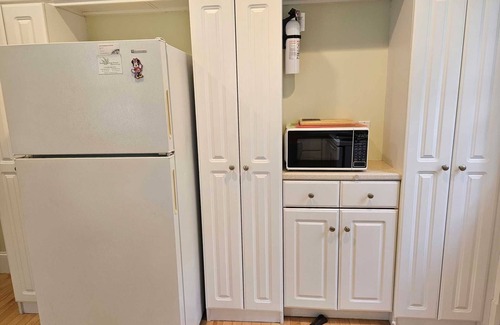 Bar Harbor Apartment | Harbor Breeze A - downstairs duplex in the village of Bar Harbor