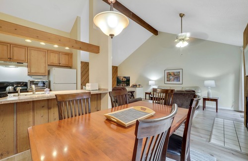 Harbor Springs Condo | Harbor Cove Condo Near Ski Resorts