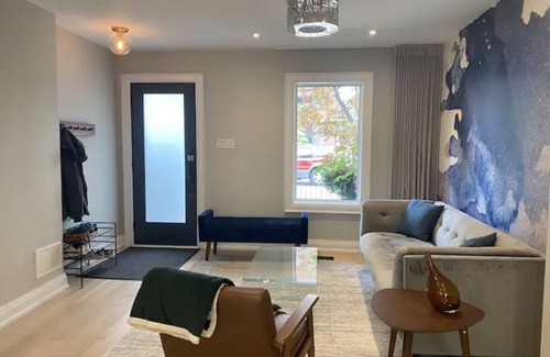 Harbord Village House | Harbord Village 3 Bedroom House