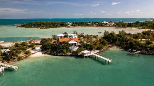 Marsh Harbour Villa | Harbour Beach Villa - large dock & great views!
