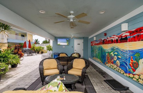 Fort Myers Beach Apartment | Harbour House at the Inn 203