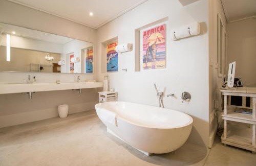 Hermanus City-Centre Hotel | Harbour House Hotel - Adventure Pads