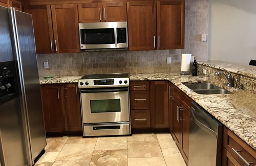 Ono Island Condo | Harbour Pointe Luxury Condo-4 Bedrooms, 3 Baths.Incredible Views!