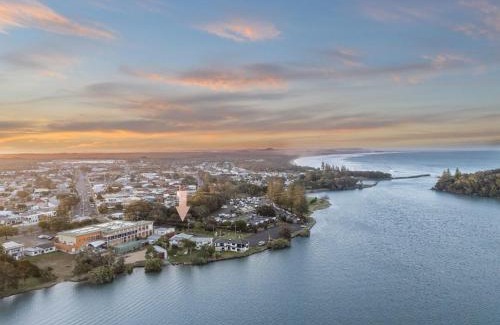 South Evans Head House | Harbour View - 5 McDonald Place
