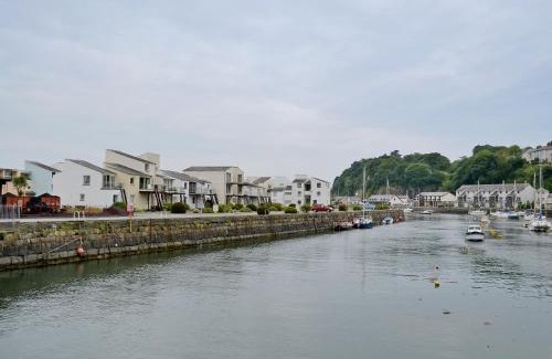 Borth-y-Gest House | Harbour View