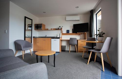 Nelson Hotel | Harbourside Lodge