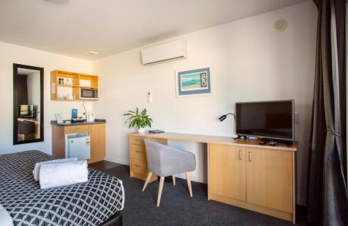 Nelson Hotel | Harbourside Lodge
