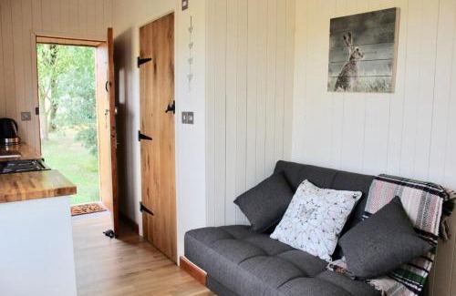 Truro House | Hare's Hut