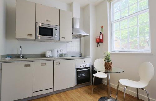Bristol Floating Harbour Apartment | Harford House Studios 12 - Hopewell