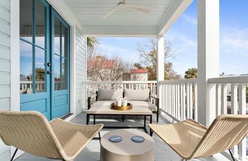 Downtown Charleston Apartment | Harleston House - A | Plunge Pool On Site