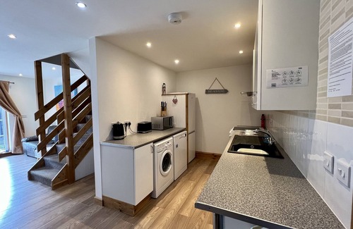 Harlyn House | Harlyn Bay Padstow, Yards from Beautiful Stunning Beach Private Location Garden