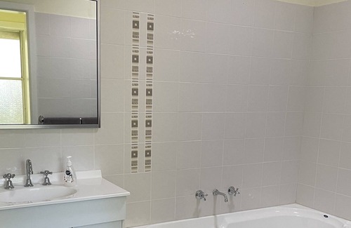 Talbingo House | Harlynns Cottage is a Neat and Tidy 3 Bedroom House in Talbingo