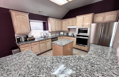 Frisco House | Harmonest: 3-Bdr in Frisco
