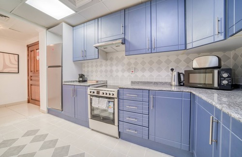 Jumeirah Lake Towers Apartment | Harmonious 1BR at Al Shera Tower JLT by Deluxe Holiday Homes