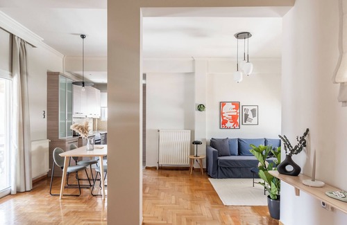 Exarhia Apartment | Harmonious 2BR Apartment in Exarchia