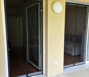 Lassnitzhoehe Apartment | Harmony Living - 10 min to Graz