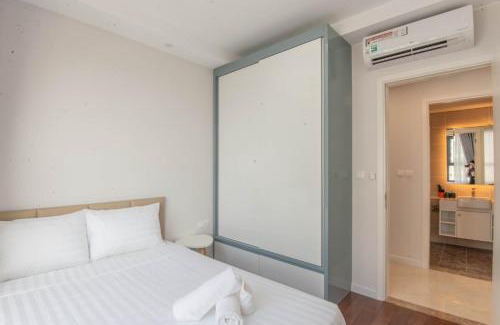 Trung Hoa Nhan Chinh Apartment | Harmony Vinhomes D'Capitale