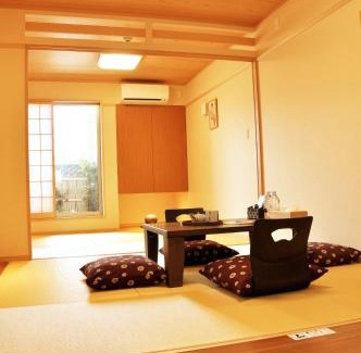Nishinari Hotel | Harper House