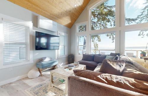 Coupeville House | Harrington Hideaway - Entire Property