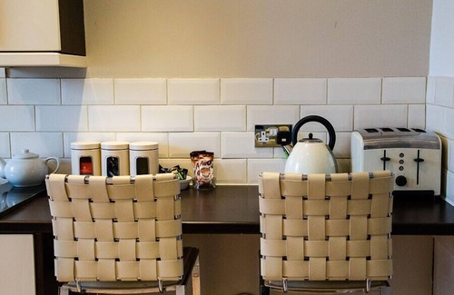 Harrogate Apartment | Harrogate Elite Living, Platinum Apartment