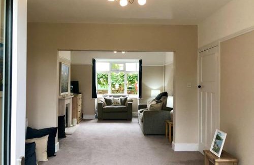 Torquay House | Harry's