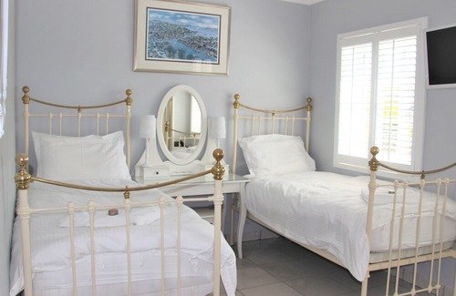 Millhouse Green Cottage | Hartcliffe View, MILLHOUSE GREEN