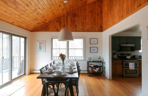 Oliverea House | Hastings Hideaway - Cozy Cabin, Sleeps 10