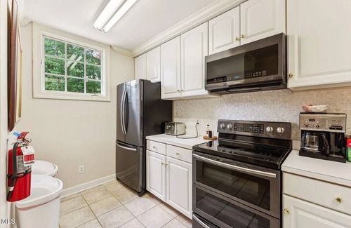 Chapel Hill House | Hatteras Cottage at Governor's Club