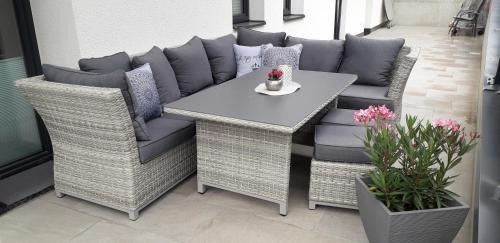 Fendels Apartment | Haus Alpenpanorama