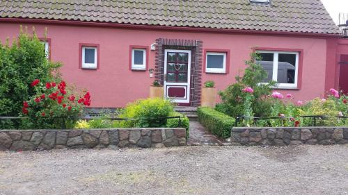 Todendorf Apartment | Haus am Teich - Teichblick