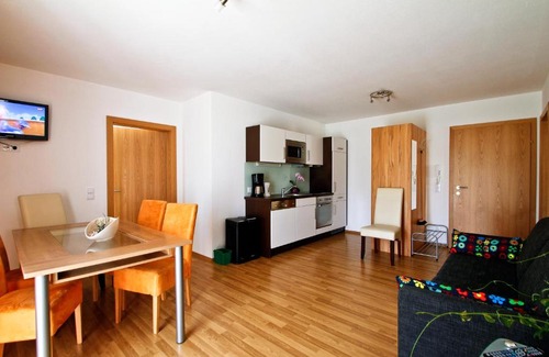 Flachau Apartment | Haus Bergsonne