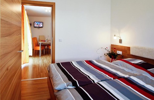 Flachau Apartment | Haus Bergsonne