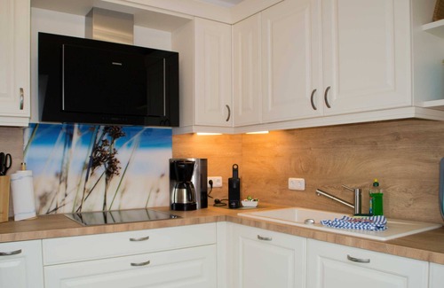 Thiessow Apartment | Haus Clemens Appartement im 1. OG - Für 4 Feriengäste mit W-lan und Balkon