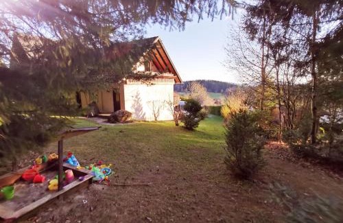 Eppenschlag Apartment | Haus-Daxberg-idyllisch-gelegen-im-Bayerischen-Wald