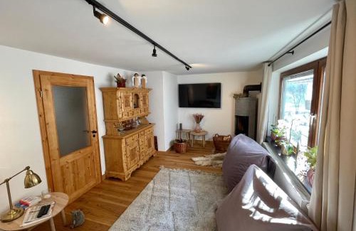Anzenbach House | Haus Erich K.