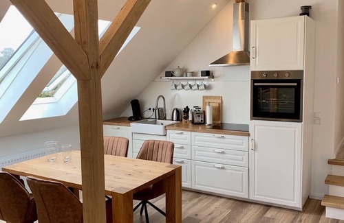 Tossens Condo | Haus im Seewind III, 70sqm - Country house with large garden, near Friesenstrand