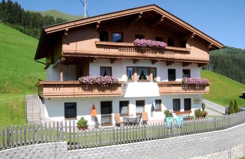 Vorderlanersbach Apartment | Haus Leonhard