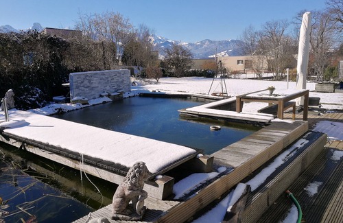 Steffisburg House | Haus mit Garten, Sauna, Biotop und Feuerstelle
