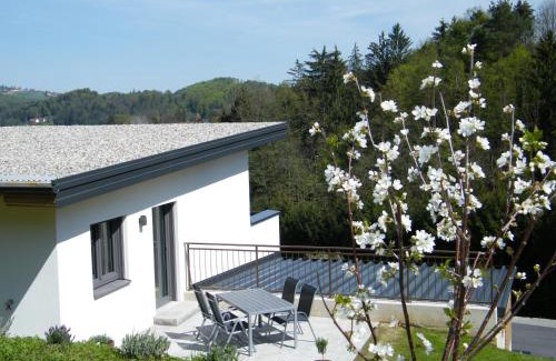 Leutschach Apartment | Haus Schloßbergblick