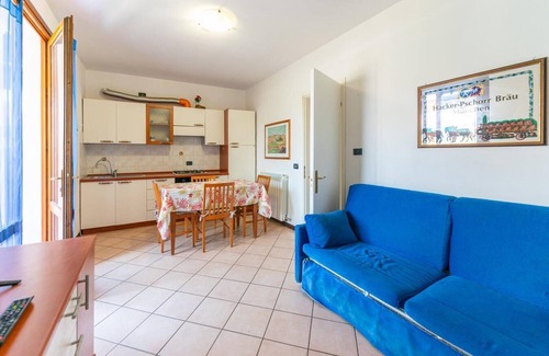 Lido degli Estensi Villa | HAUSE MILLENIUM GROUND FLOOR WITH PRIVATE GARDEN AND COVERED PARKING SPACE