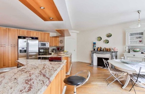 Porte-Dauphine Apartment | HAUSSMANN LUXURY 230M2 OF PURE SPLENDOUR-AVENUE FOCH