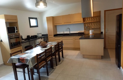 Saint-Joseph Apartment | Haut de Villa, Chez Berchant