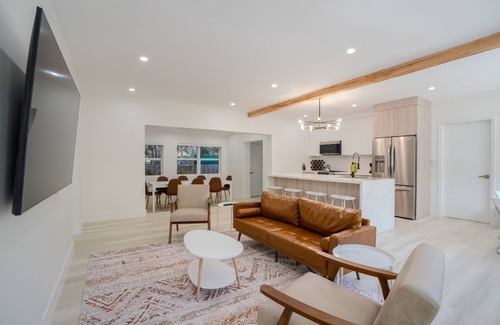 Coral Way House | Havana House ~ Miami LUXE ~ West Brickell