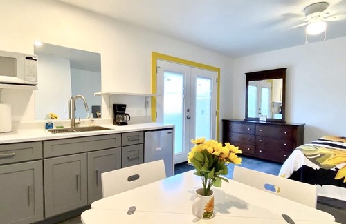 Lake Havasu City Apartment | Havasu Sunflower Yellow Studio Closet to London Bridge.