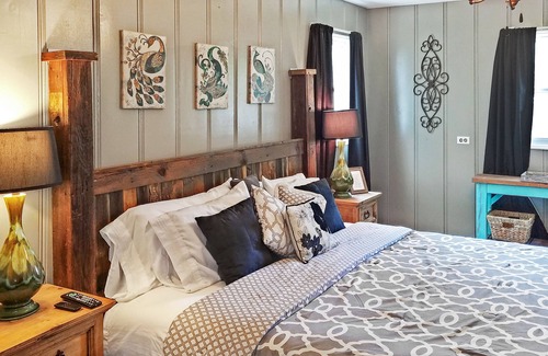 Amarillo House | Haven House - 5 Bedroom/2 Bath, Gameroom + Firepit