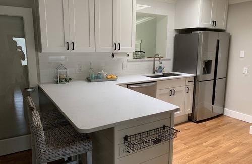 Lakewood House | Haven in the heart of Jacksonville - SLEEPS 9