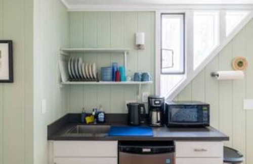 Tamalpais-Homestead Valley Apartment | Haven in the trees, minutes from hiking trails