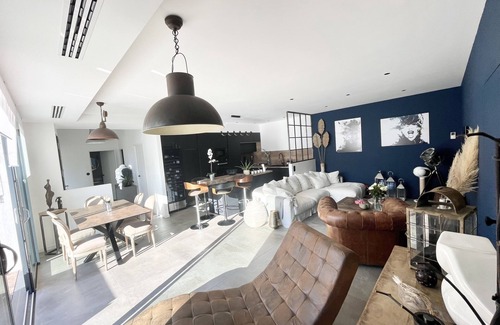 La Farlede Villa | Haven of peace with swimming pool and breathtaking views